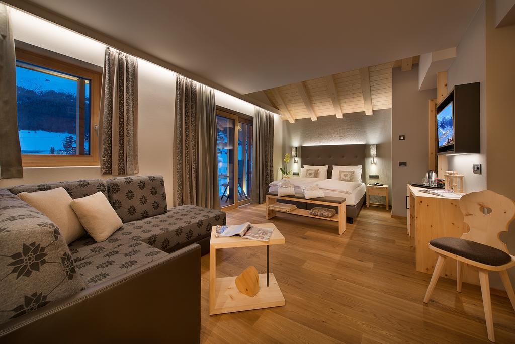 Hotel Roberta Alpine Adults Only Livigno Extérieur photo