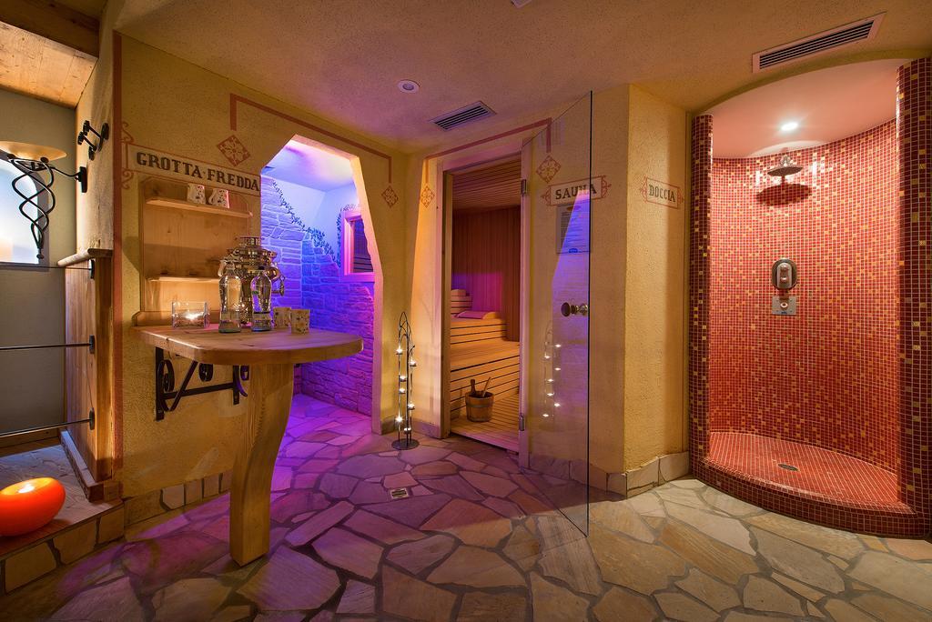 Hotel Roberta Alpine Adults Only Livigno Extérieur photo